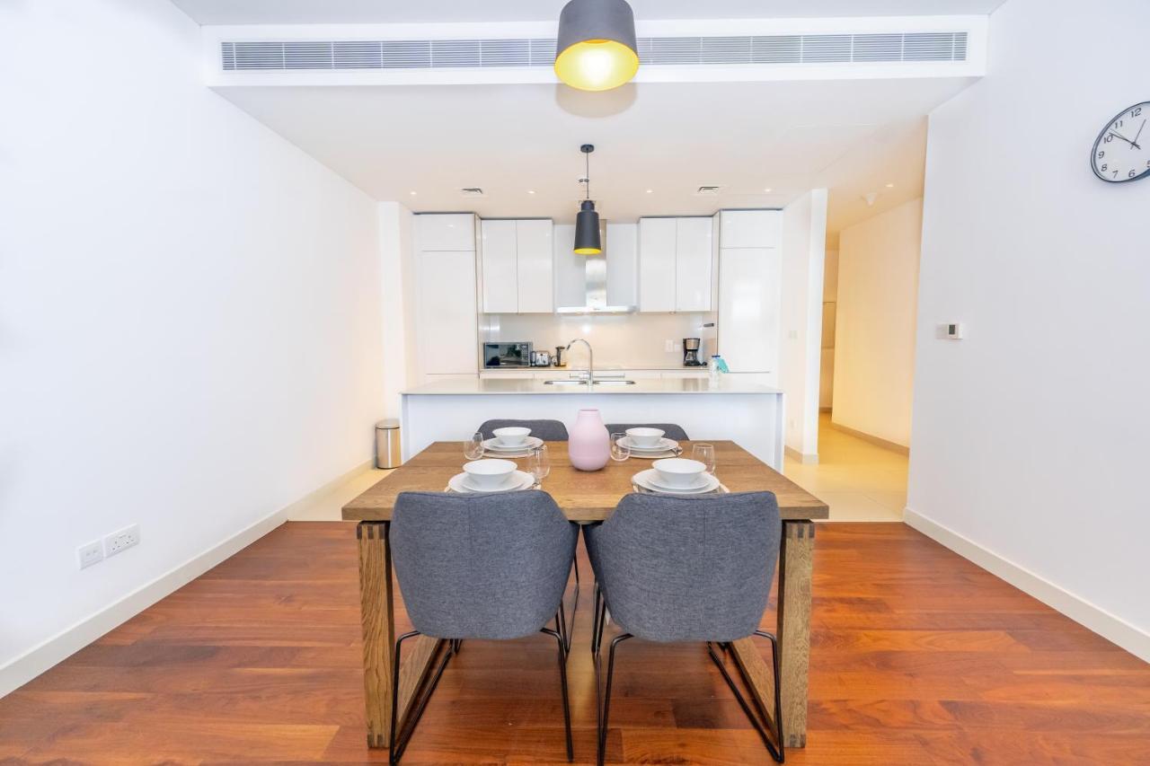 Fam Living - Walk - Urban Staycations Appartamento